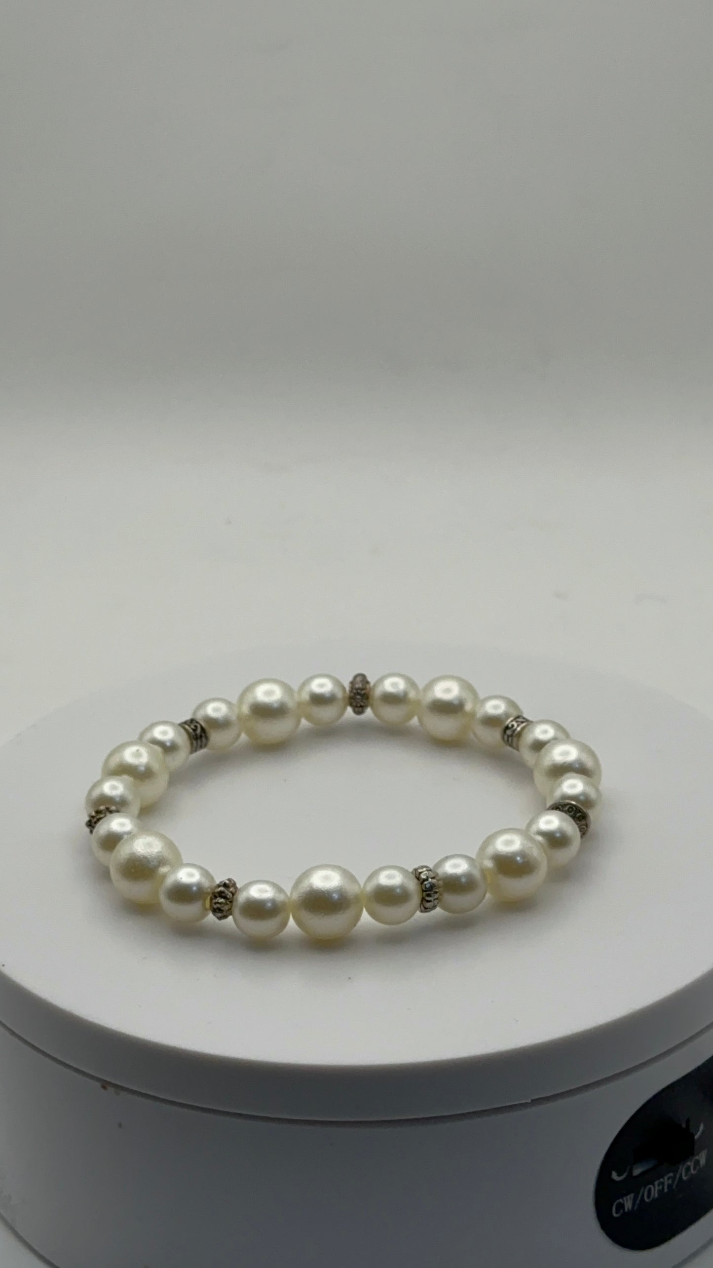 Elegant Pearl Beaded Bracelet
